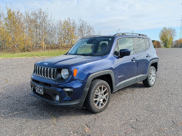 Used 2019 Jeep Renegade Latitude w/ Cold Weather Group AWD/4WD image 1