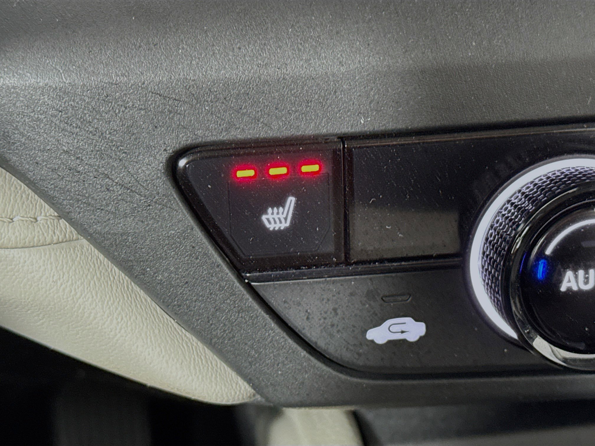 Certified 2024 Honda Accord EX image 19