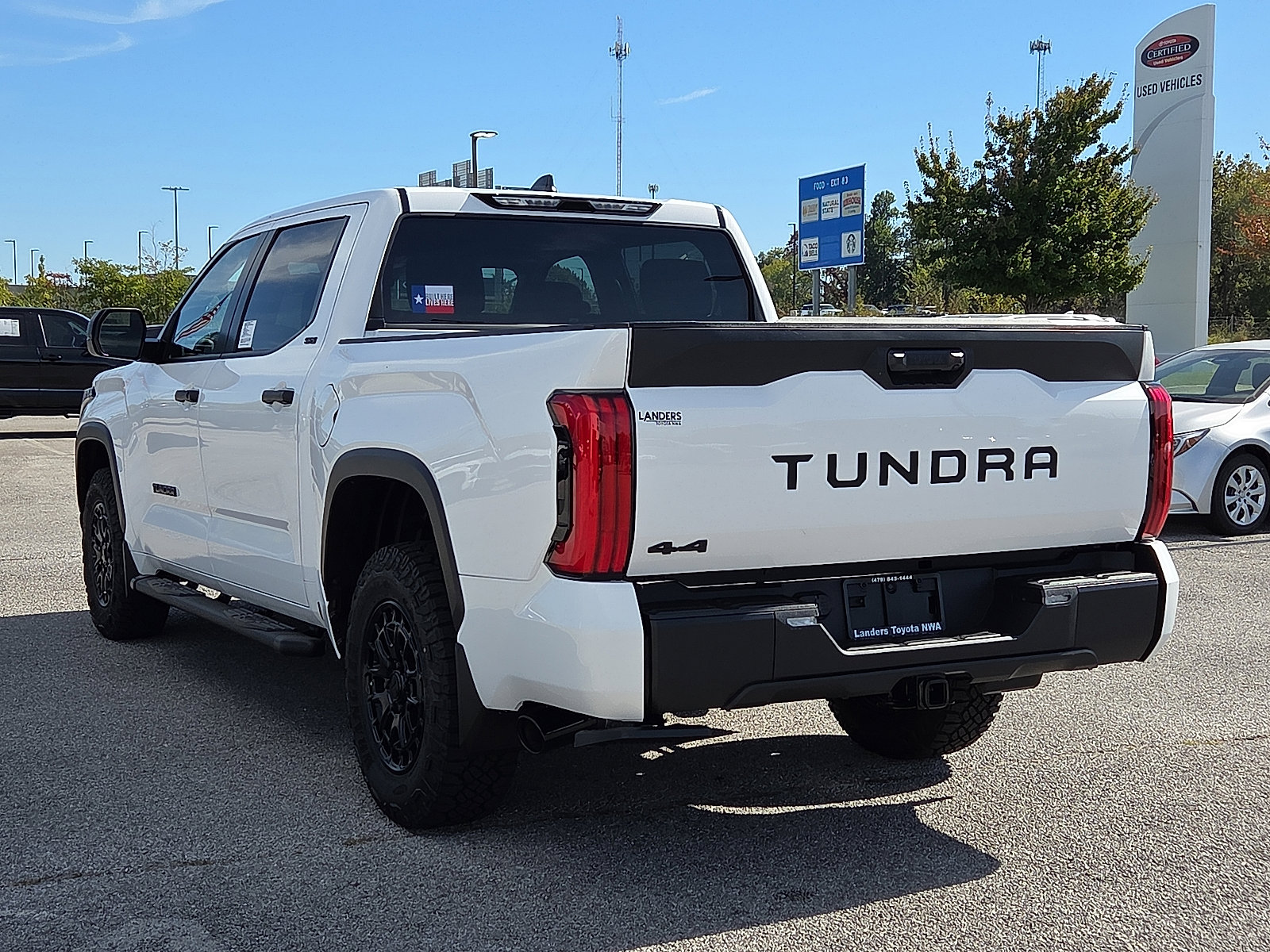 New 2026 Toyota Tundra SR5 image 3