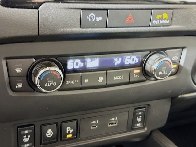 Used 2024 Nissan Frontier SV w/ SV Convenience Package RWD image 13