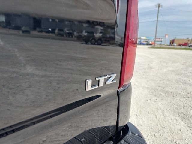 Used 2021 Chevrolet Silverado 1500 LTZ AWD/4WD image 14