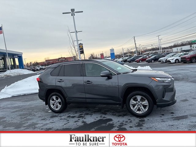 Certified 2023 Toyota RAV4 XLE w/ Convenience Package image 4