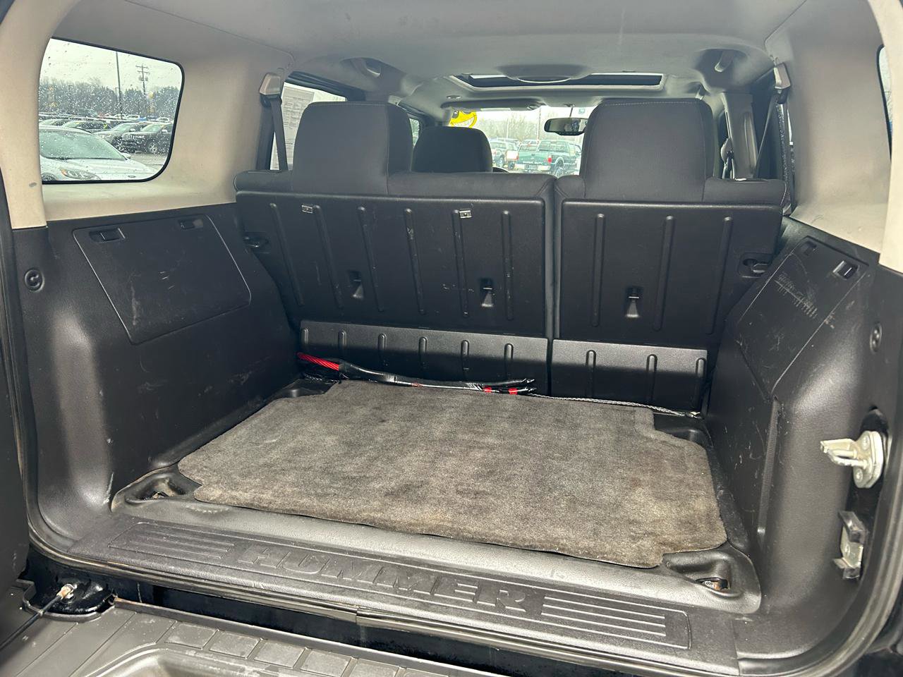 Used 2007 HUMMER H3 Adventure image 17
