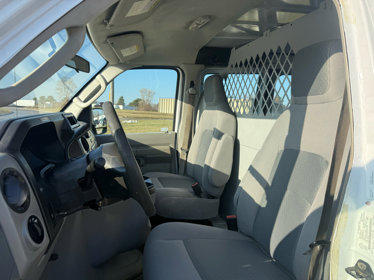 Used 2014 Ford E-250 and Econoline 250 E-250 Commercial w/ Power Group image 10