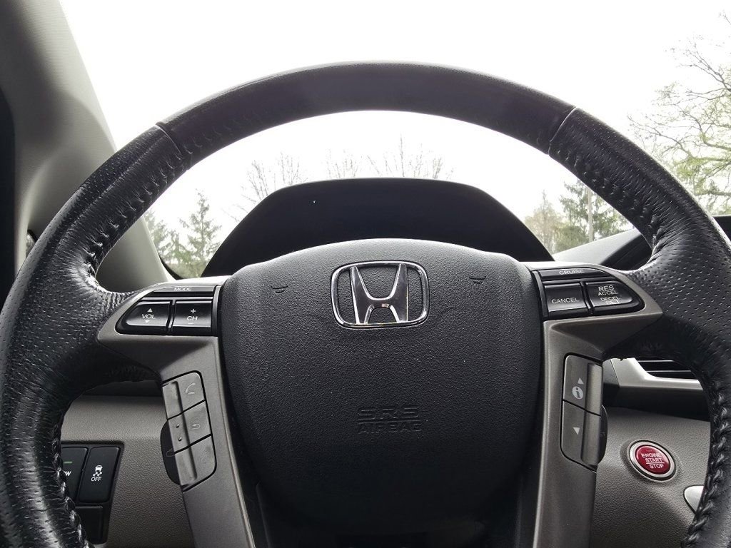 Used 2016 Honda Odyssey Touring image 25