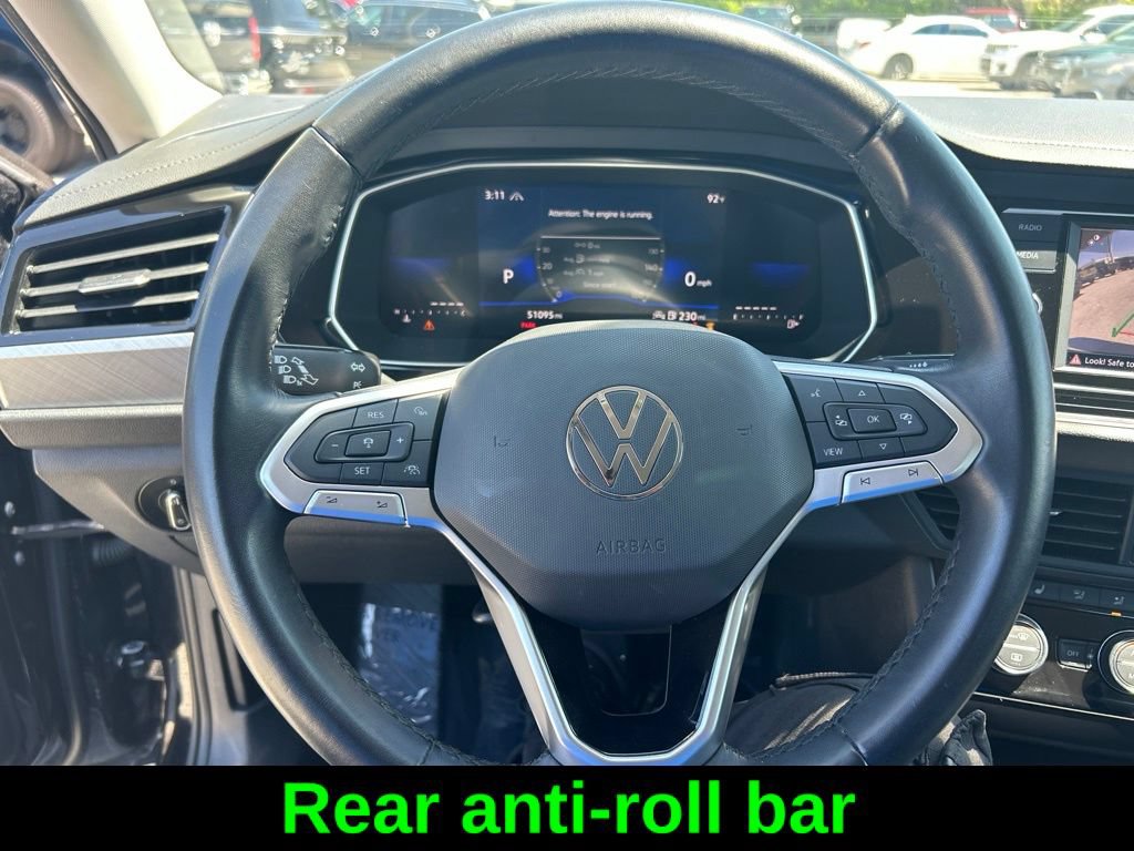 Used 2024 Volkswagen Jetta SE FWD image 16