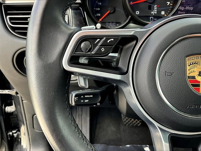 Used 2020 Porsche Macan AWD/4WD image 20