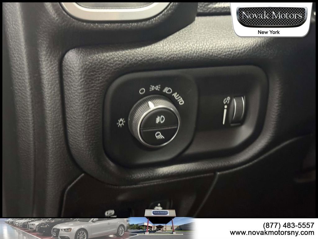 Used 2022 RAM 1500 Big Horn AWD/4WD image 17