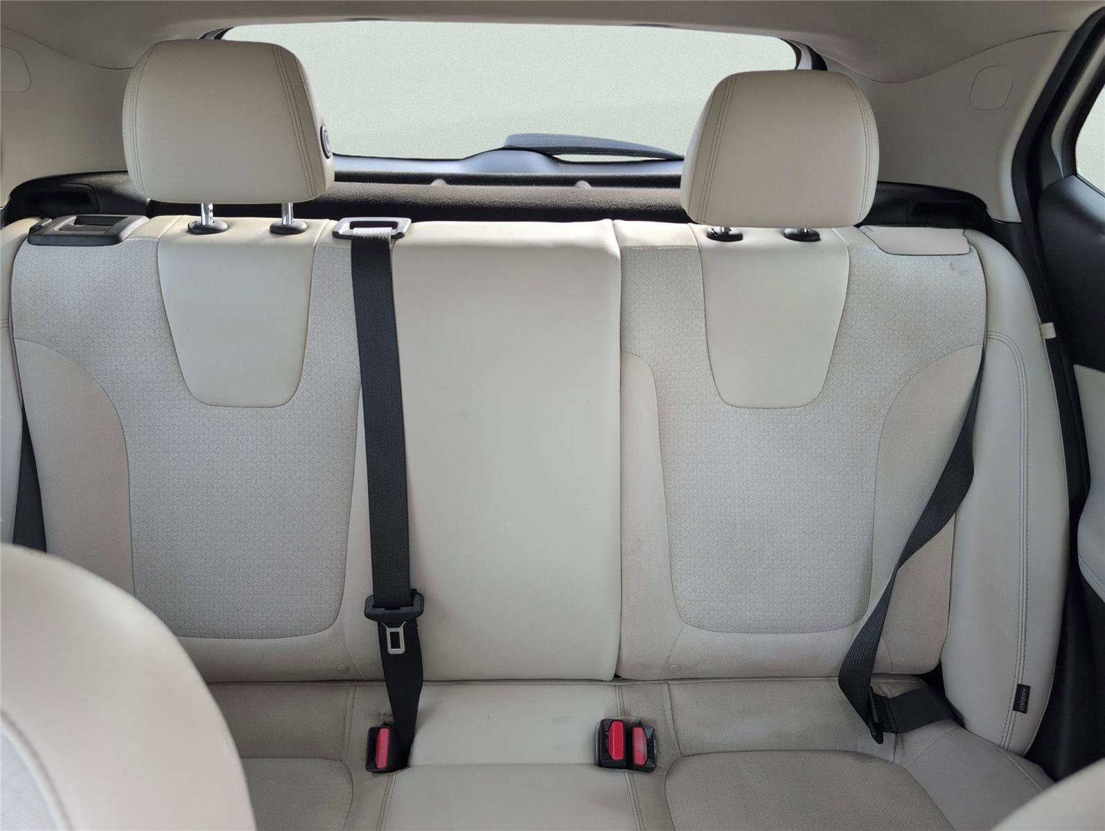 Used 2020 Buick Encore GX Preferred image 17