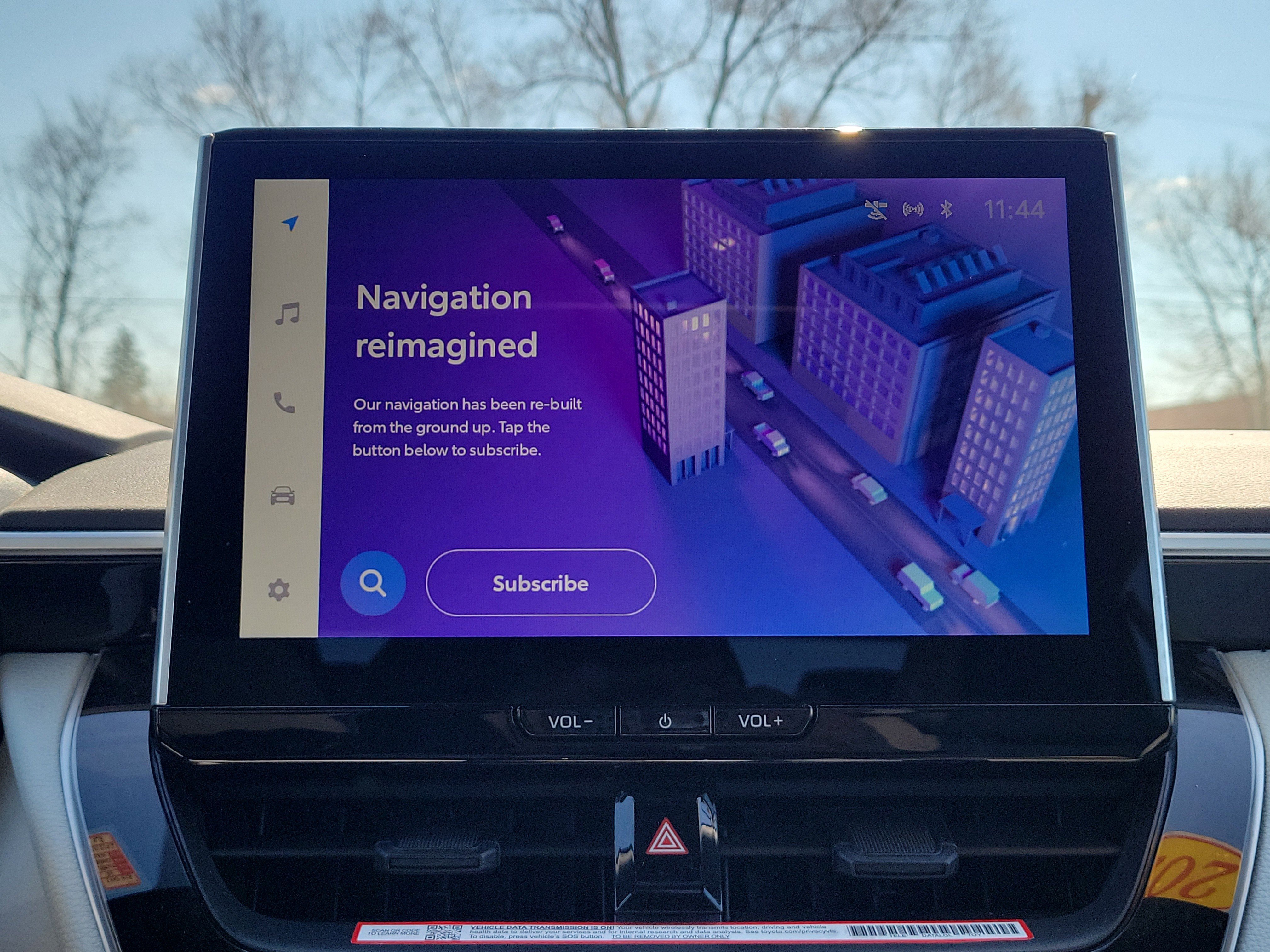 Used 2025 Toyota Corolla SE w/ SE Premium Package image 28