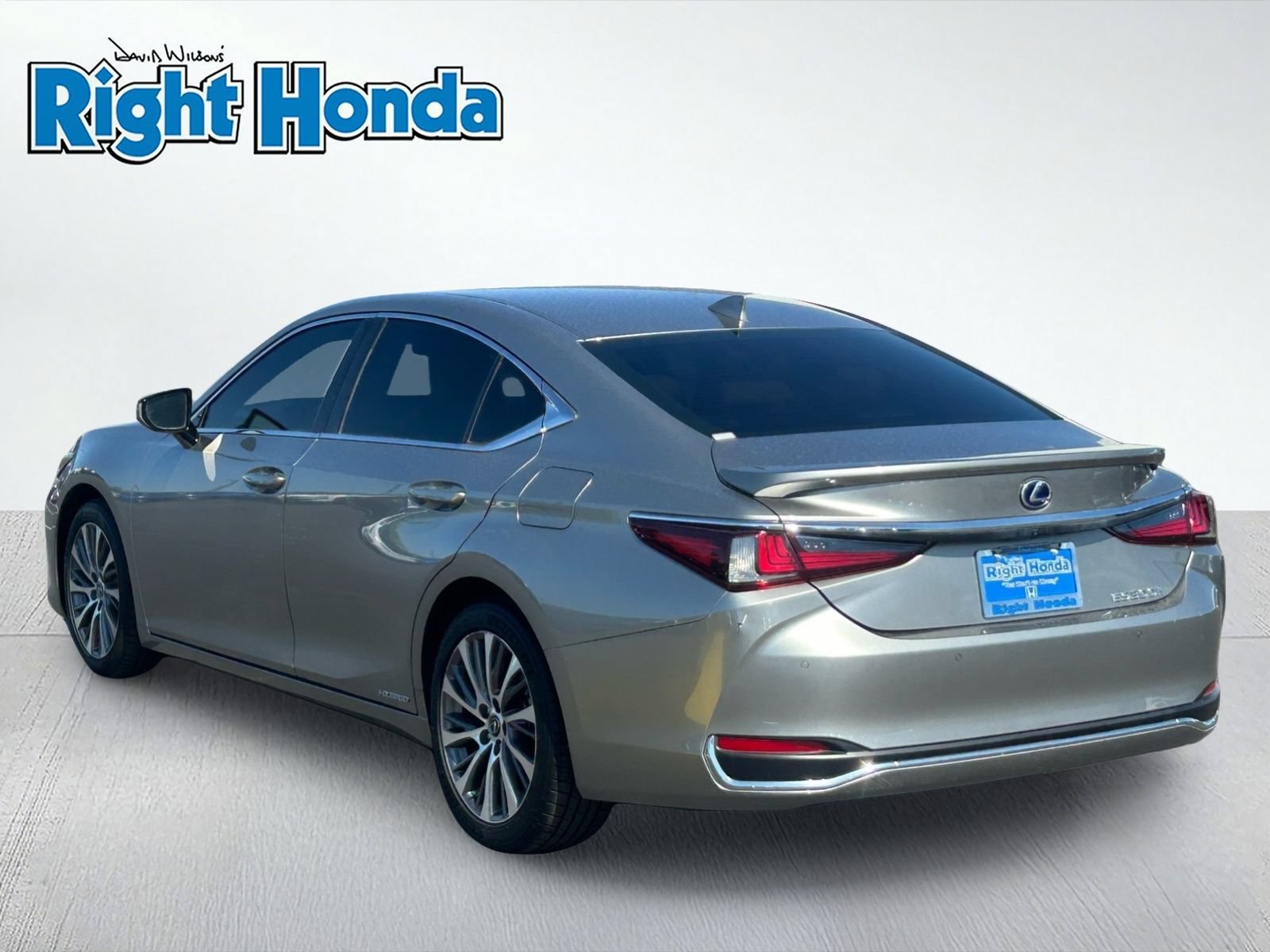 Used 2021 Lexus ES 300h w/ Premium Package FWD image 4