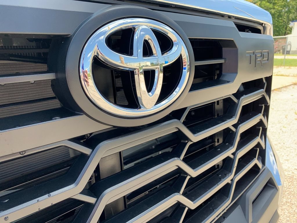 New 2026 Toyota Tundra SR5 AWD/4WD image 33
