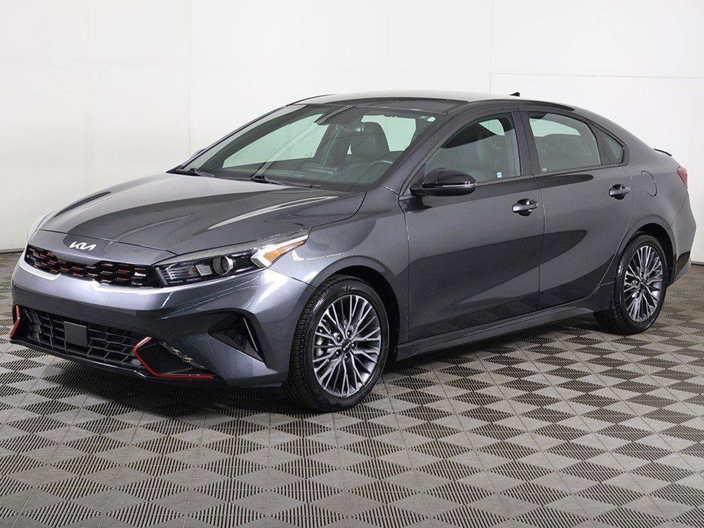 Used 2024 Kia Forte GT-Line image 2