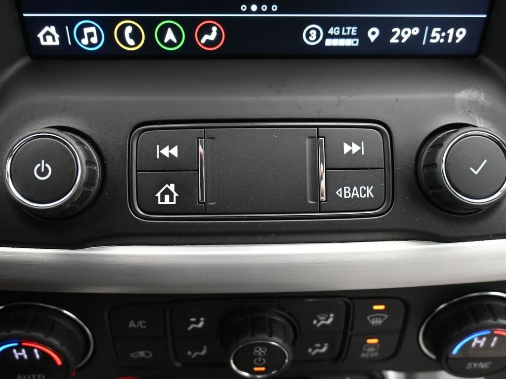 Used 2021 GMC Acadia SLT w/ Premium Package image 17