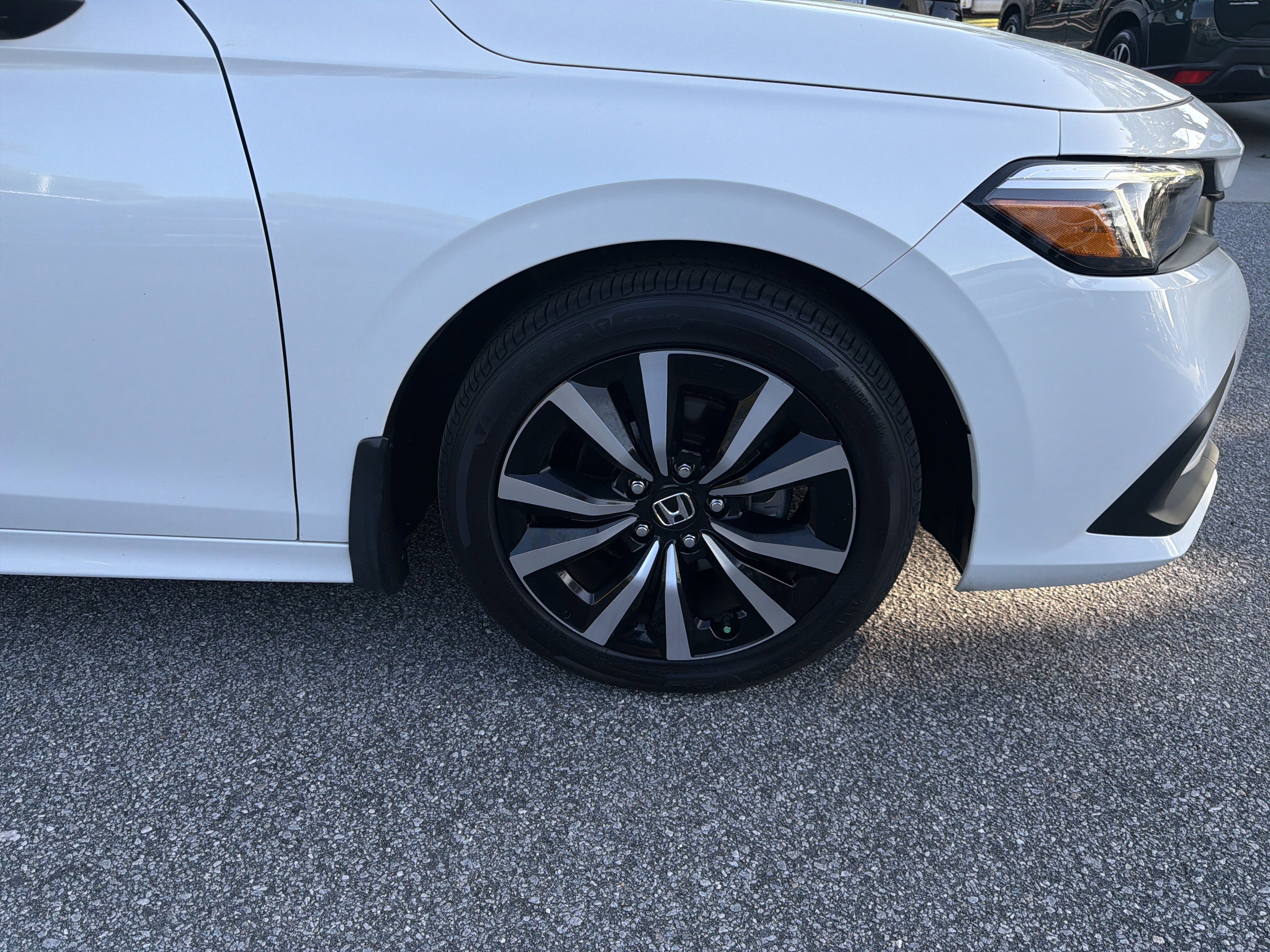 Used 2022 Honda Civic EX image 13