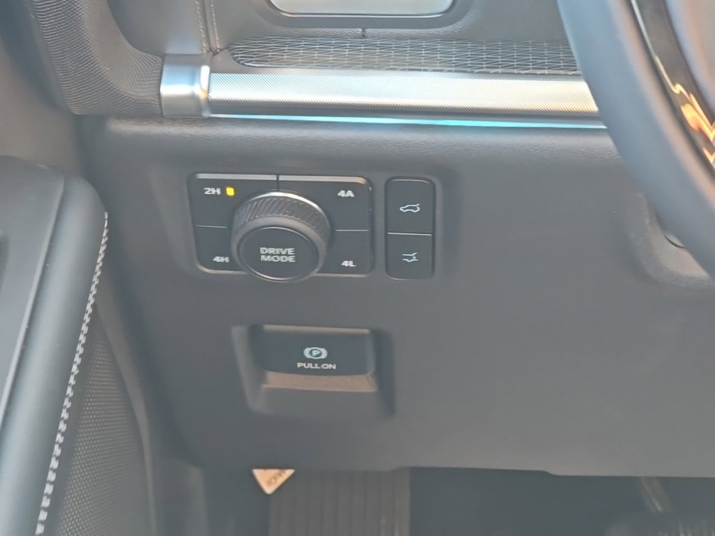 New 2025 Ford Expedition Max Platinum image 35