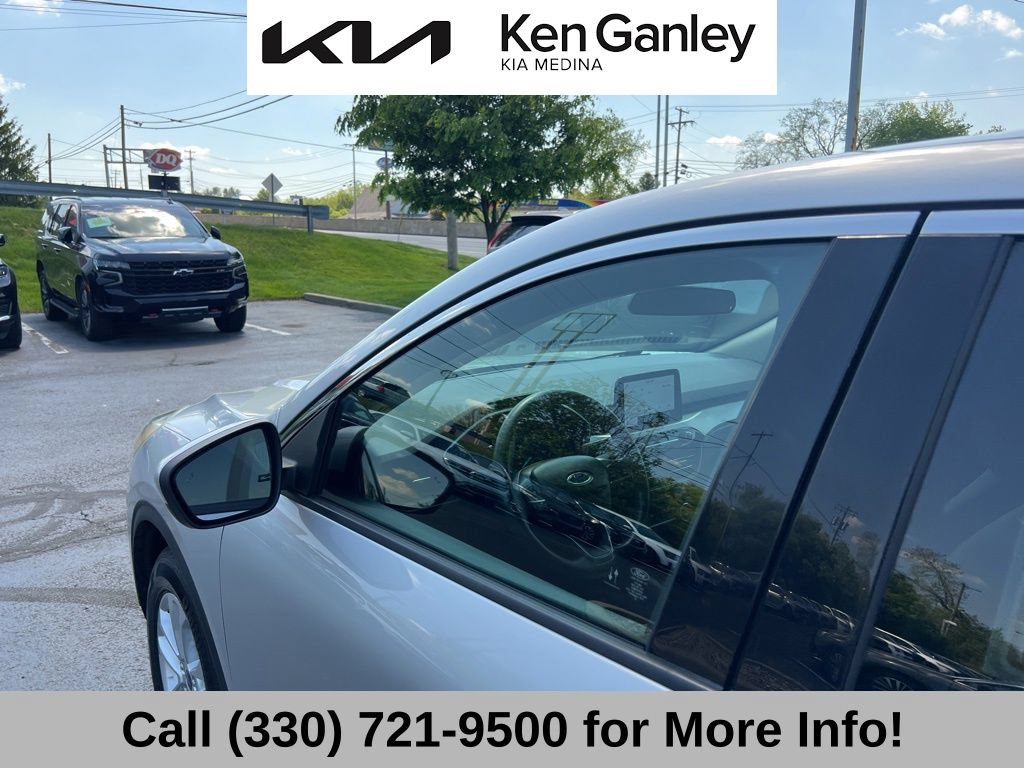 Used 2020 Ford Escape SE AWD/4WD image 24