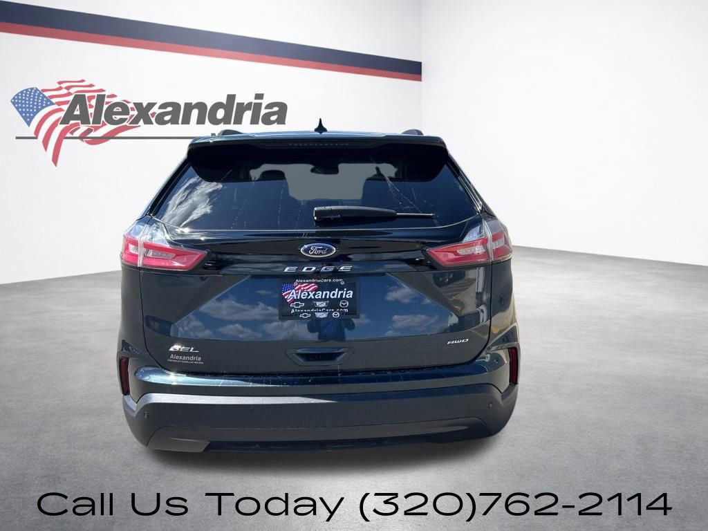 Used 2022 Ford Edge SEL w/ Sport Appearance Package AWD/4WD image 7