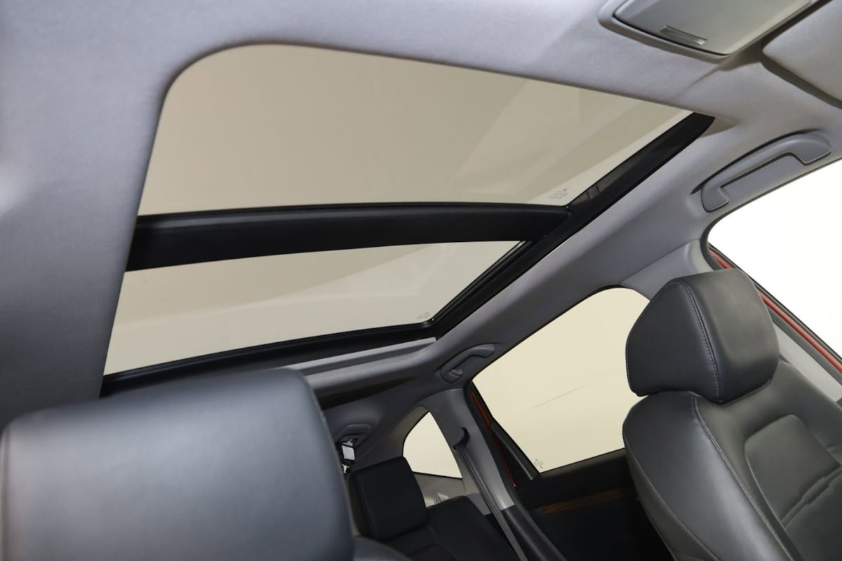 Used 2019 Honda CR-V Touring image 11