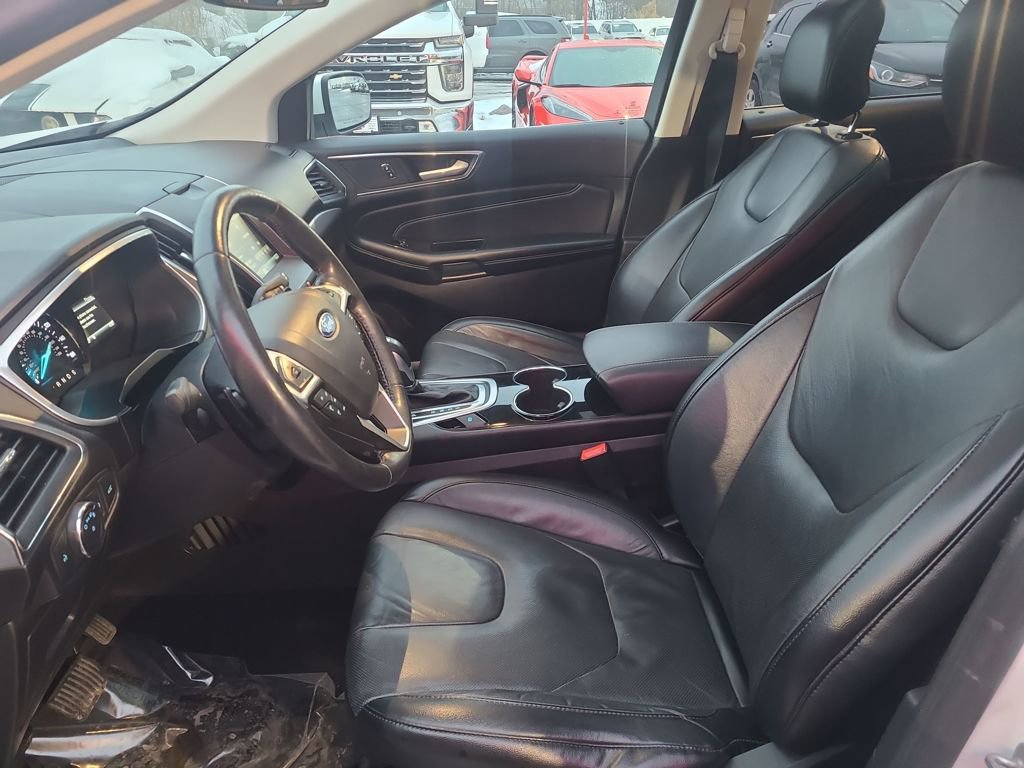 Used 2015 Ford Edge Titanium w/ Equipment Group 301A image 22