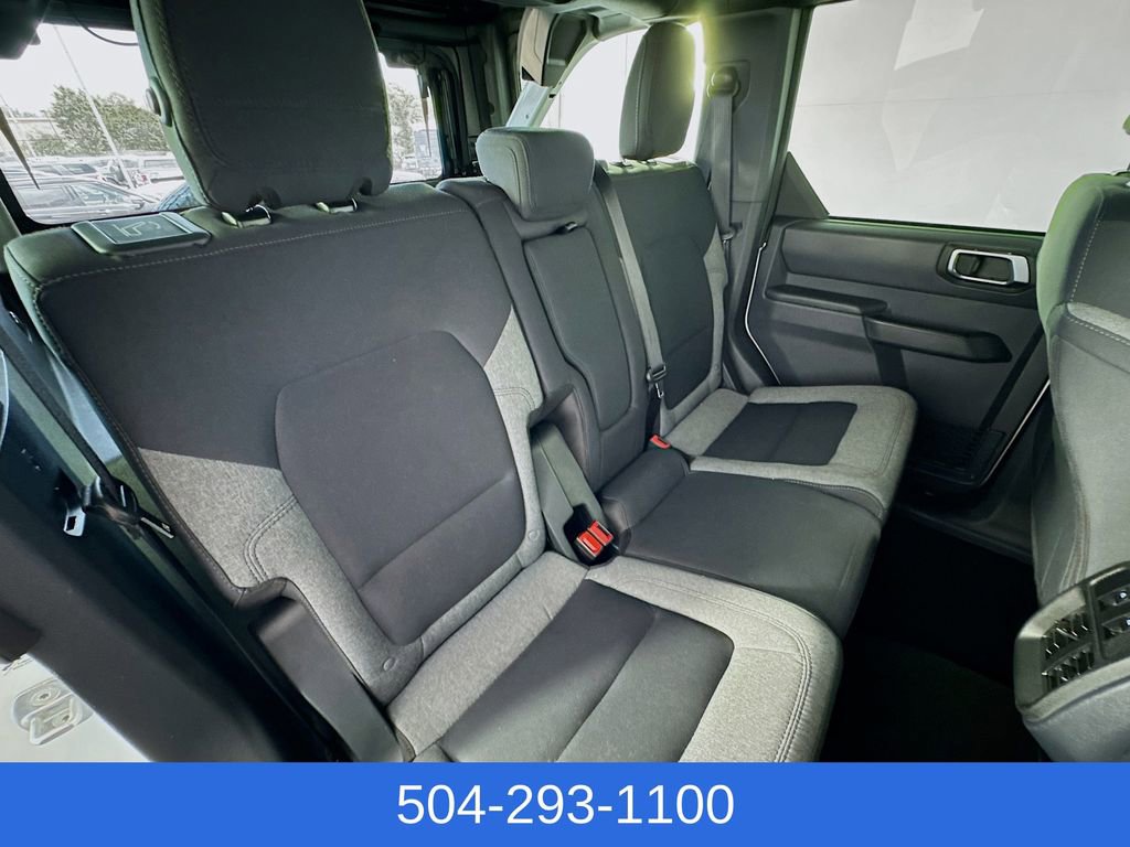 Used 2025 Ford Bronco Big Bend AWD/4WD image 29