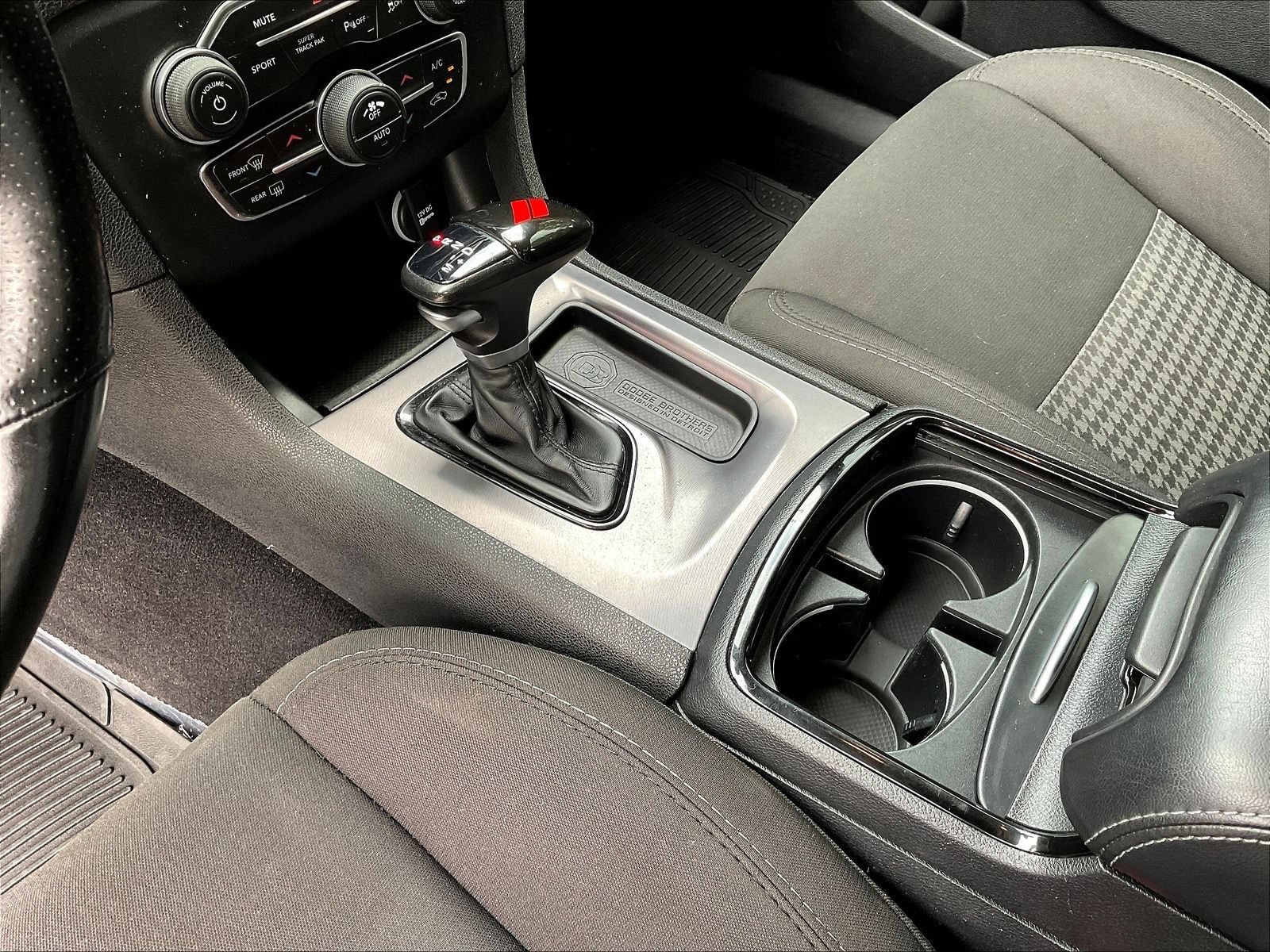 Used 2019 Dodge Charger GT w/ Blacktop Package RWD image 20