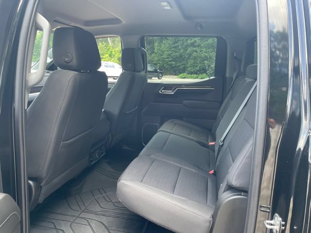 Used 2022 Chevrolet Silverado 1500 LT w/ Convenience Package II AWD/4WD image 19