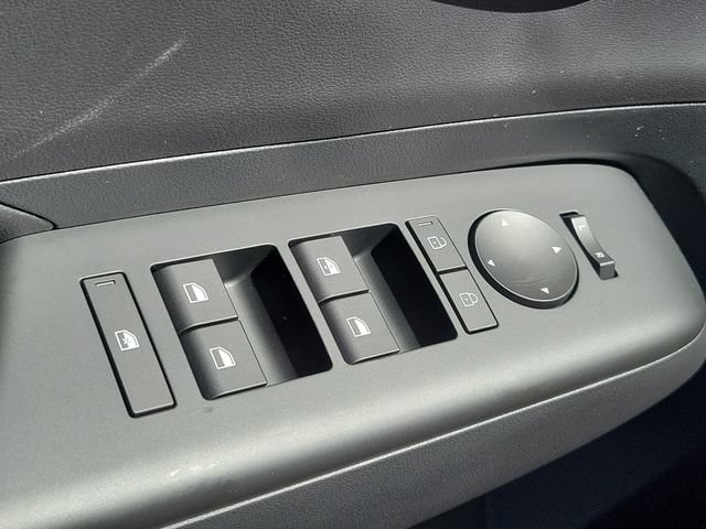 New 2026 Hyundai Kona SE FWD image 19