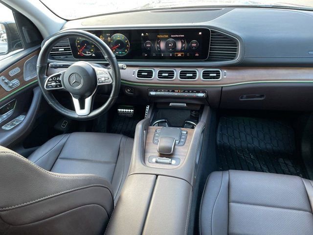 Used 2023 Mercedes-Benz GLS 450 4MATIC image 6