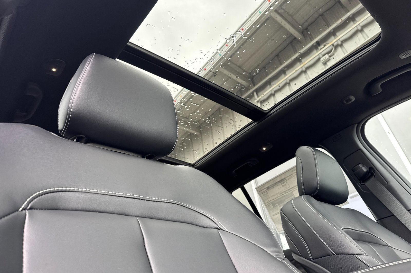 New 2025 Jeep Grand Cherokee Limited w/ Trailer Tow Package image 15