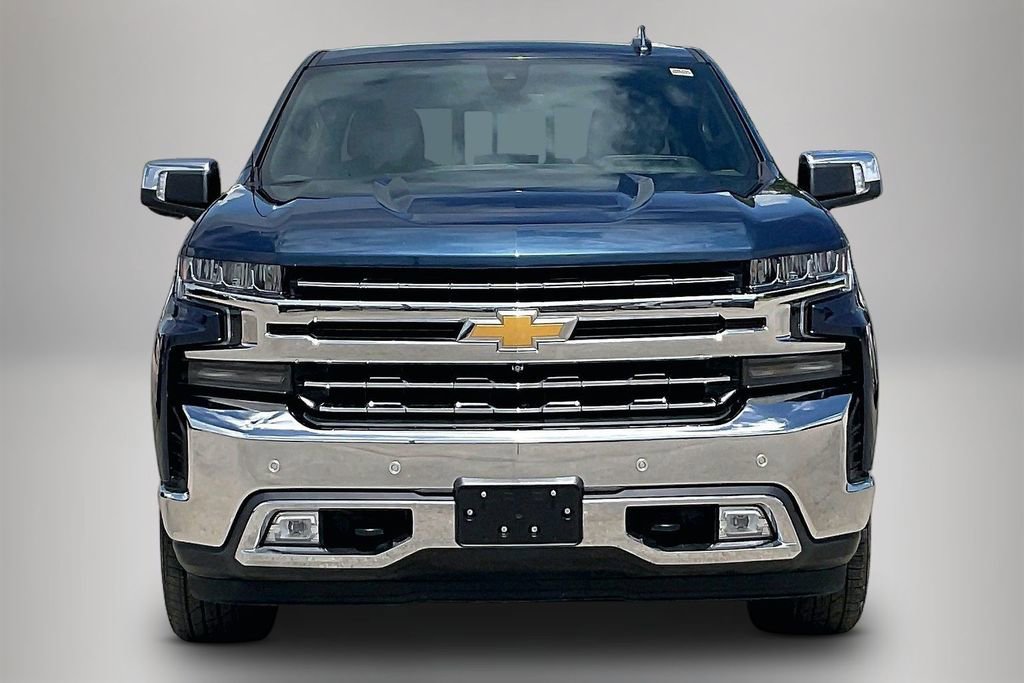 Used 2019 Chevrolet Silverado 1500 LTZ w/ LTZ Premium Package RWD image 3