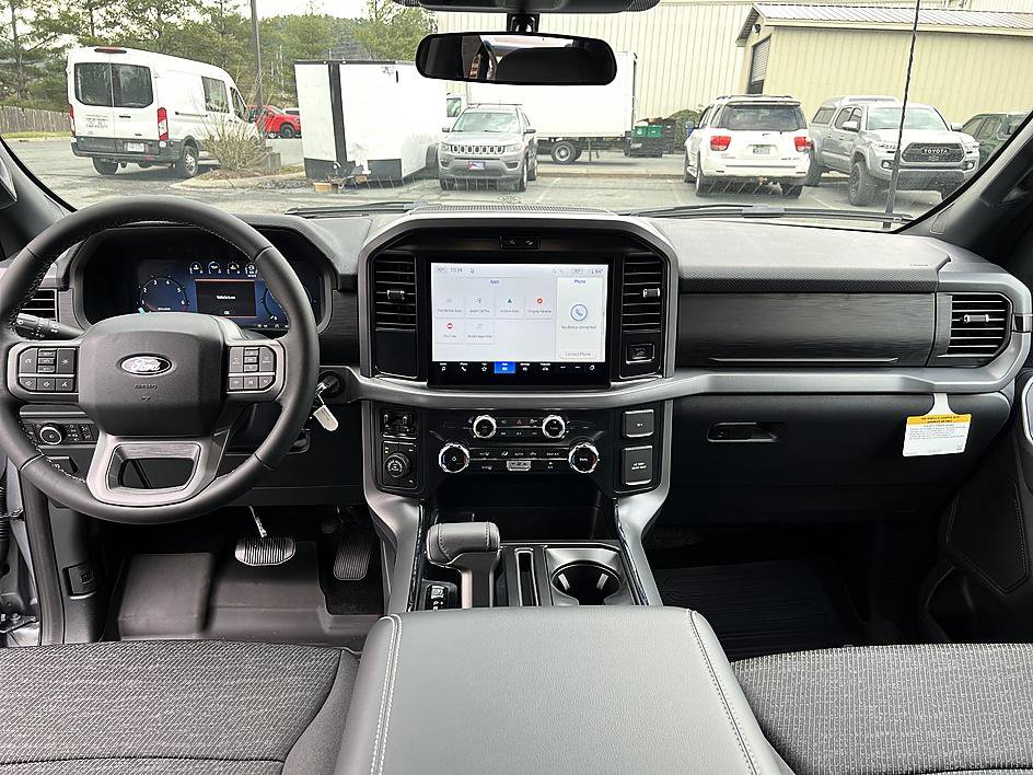 New 2026 Ford F150 XLT w/ FX4 Off-Road Package image 14