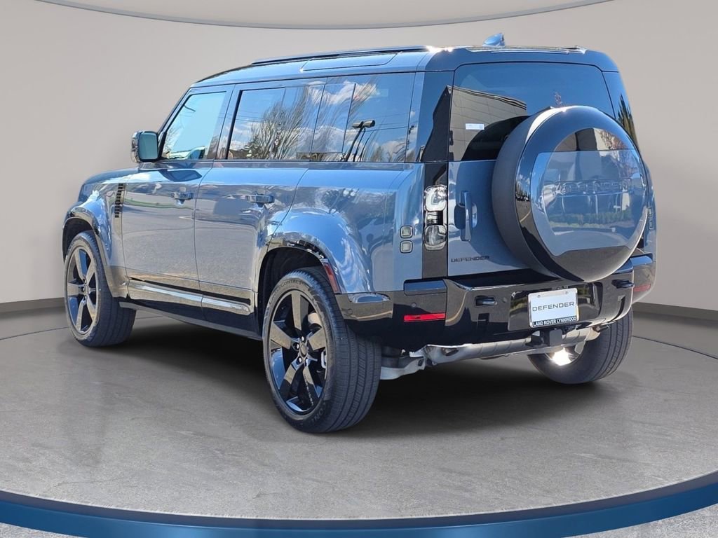 New 2026 Land Rover Defender 110 X-Dynamic SE image 7