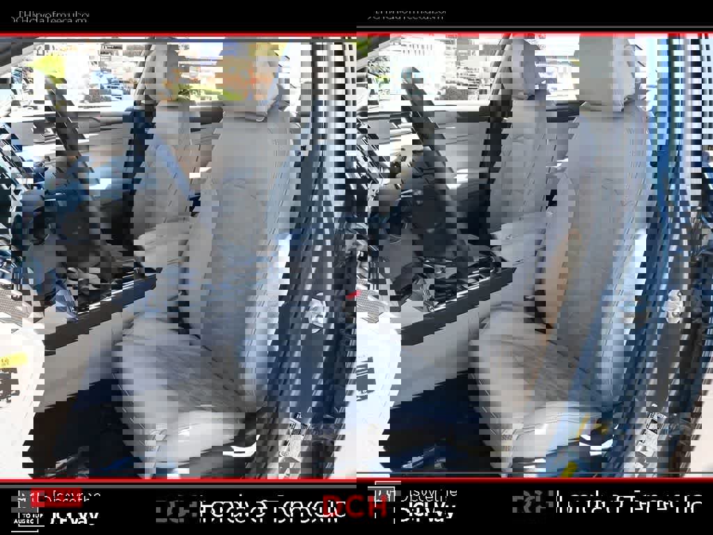 Used 2016 Hyundai Sonata Sport w/ Option Group 1V image 19