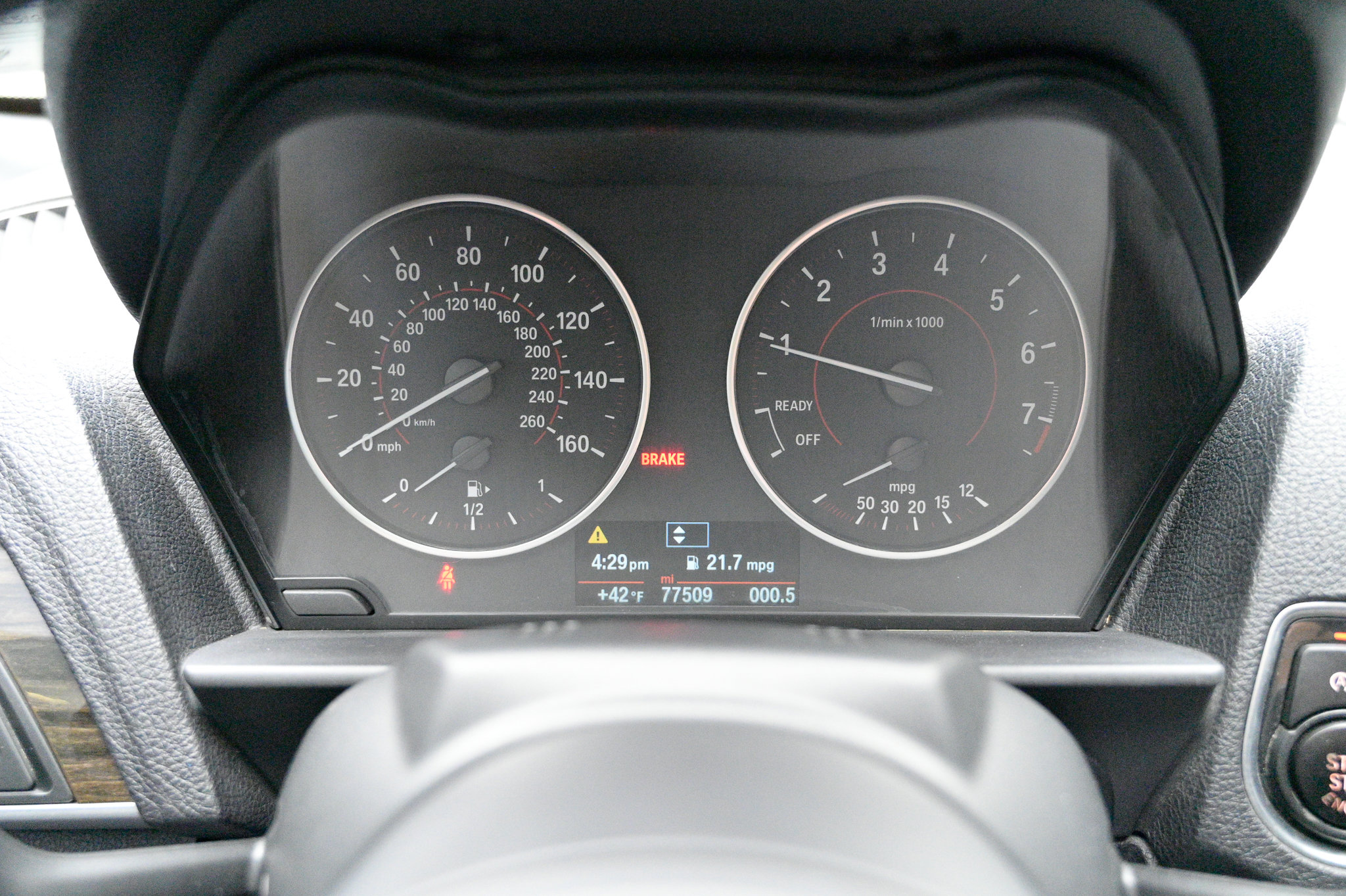 Used 2016 BMW M235i Convertible image 28