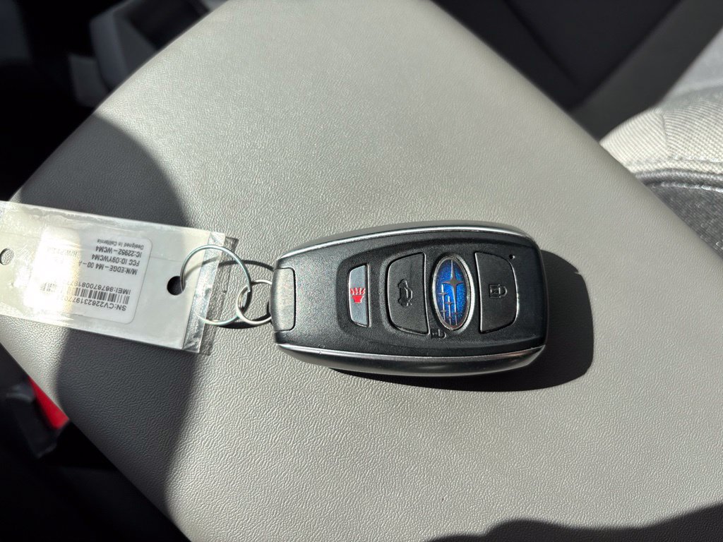 Used 2025 Subaru Crosstrek 2.5i Premium AWD/4WD image 39
