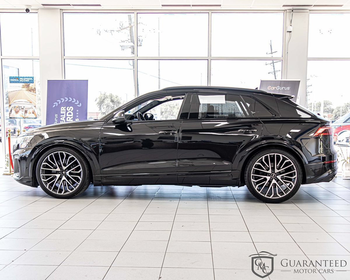 Used 2025 Audi SQ8 Premium Plus w/ 23" Wheel Package AWD/4WD image 6