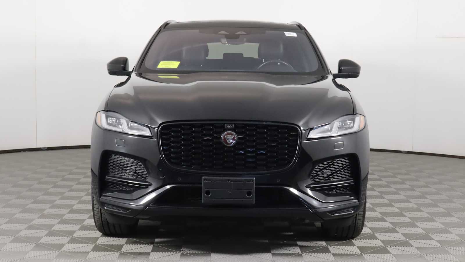 Used 2021 Jaguar F-PACE S AWD/4WD image 2