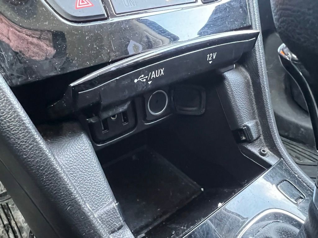 Used 2021 Buick Encore Preferred image 24