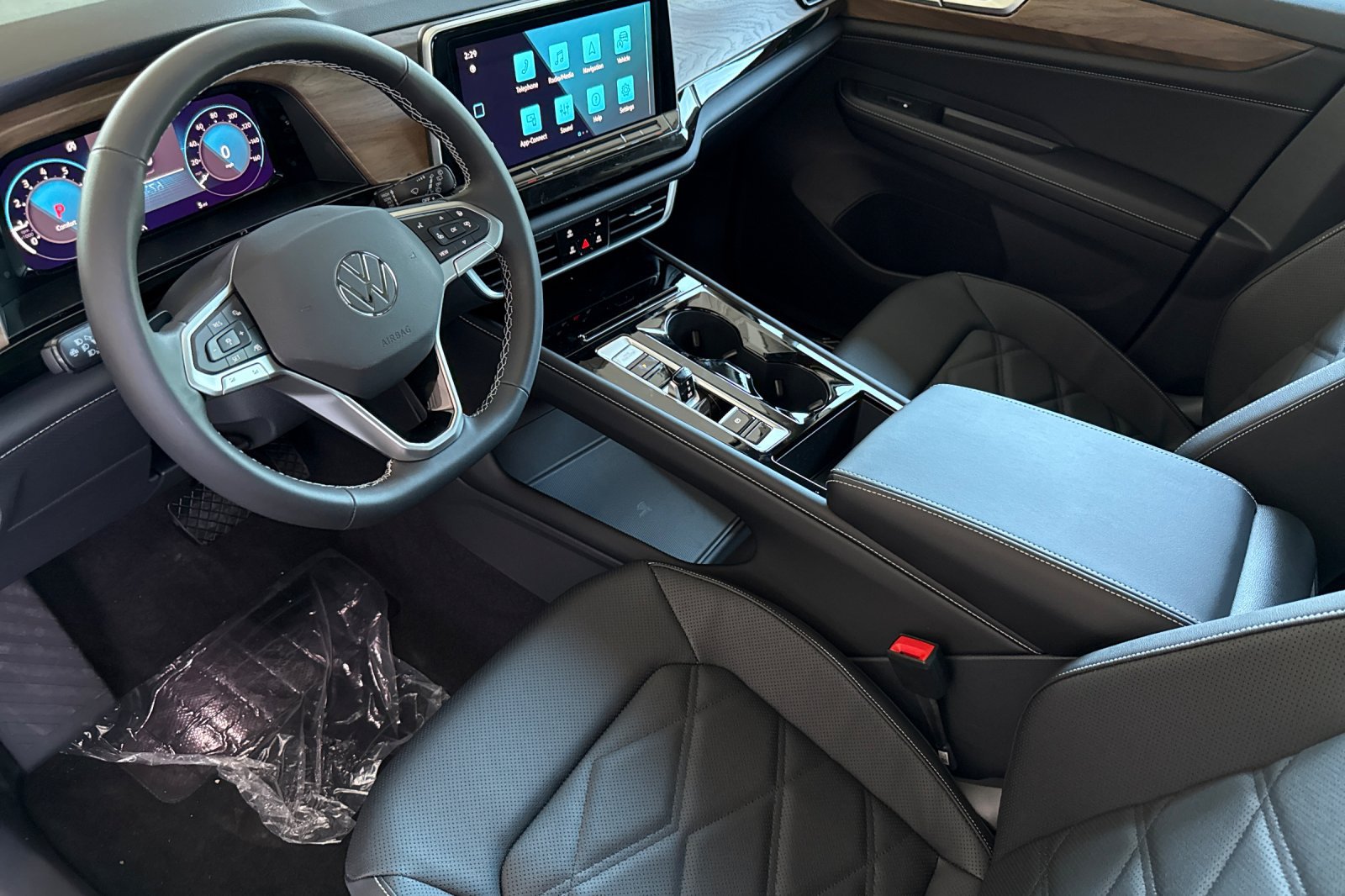 New 2026 Volkswagen Atlas SE AWD/4WD image 10
