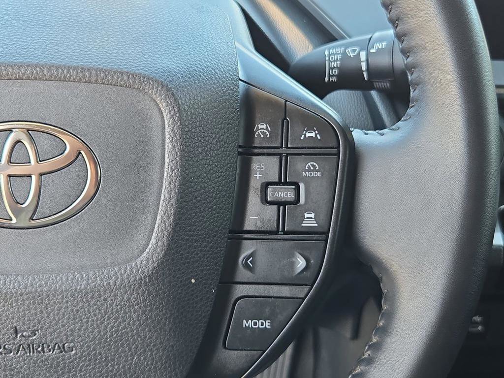Used 2023 Toyota Prius LE image 23