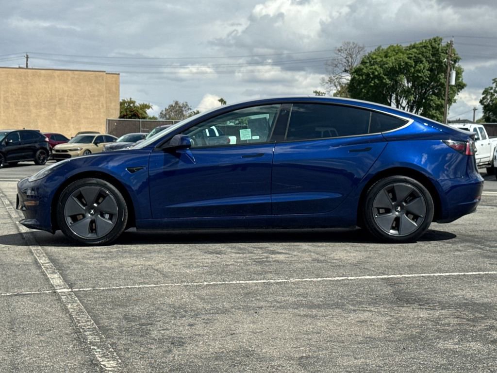 Used 2022 Tesla Model 3 RWD image 6