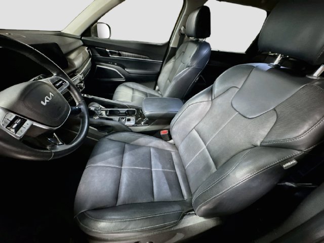 Certified 2023 Kia Telluride EX w/ EX Captain's Chair Package AWD/4WD image 22