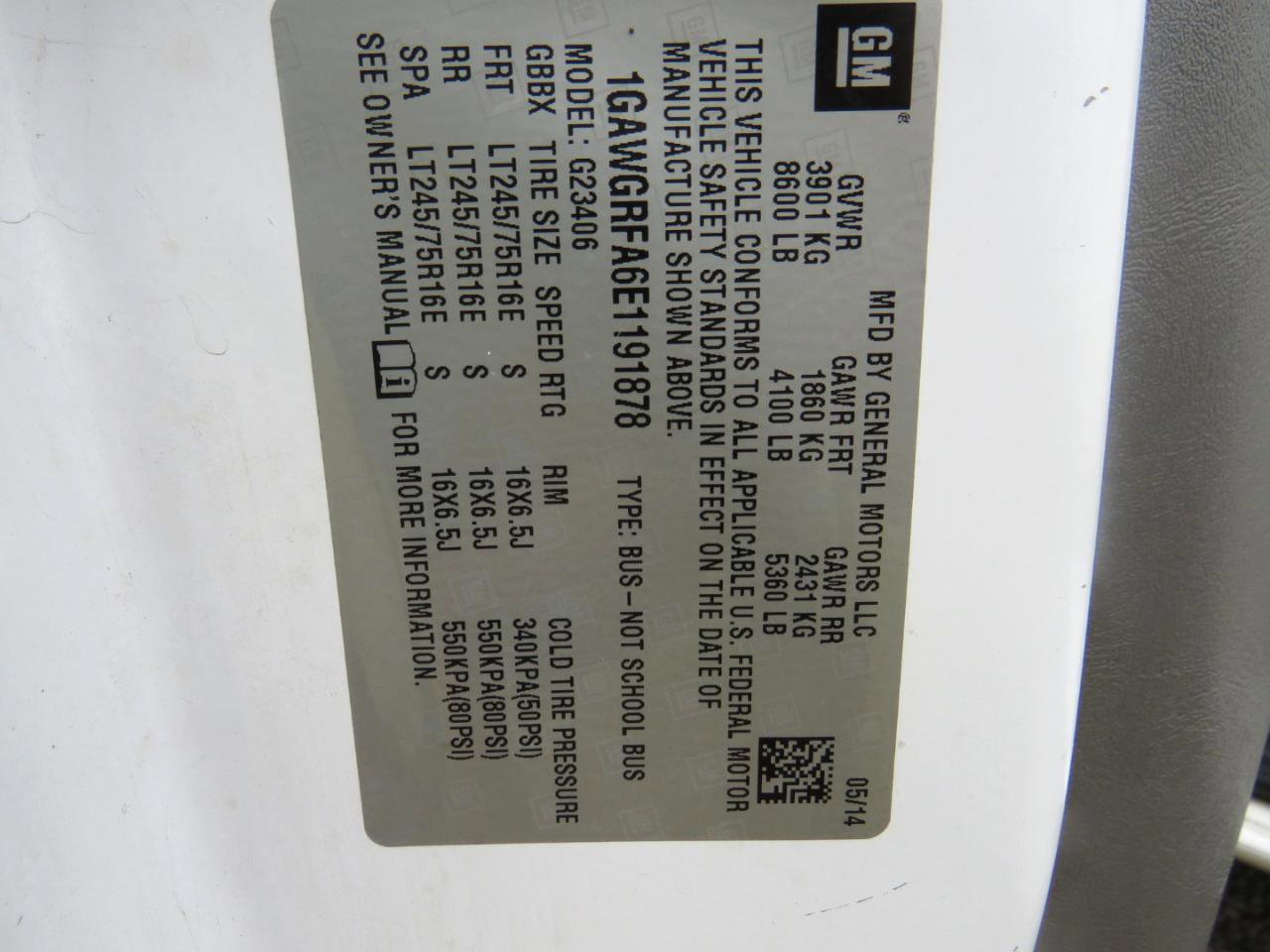 Used 2014 Chevrolet Express 2500 LT w/ LT Preferred Equipment Group RWD image 34