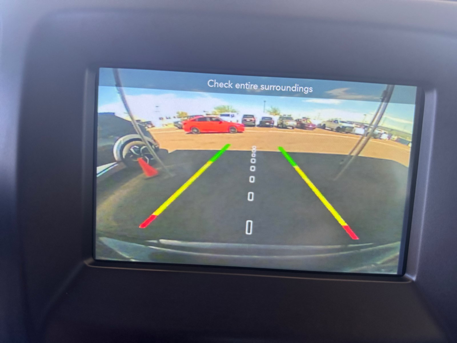 Used 2018 Jeep Compass Latitude w/ Popular Equipment Group FWD image 21