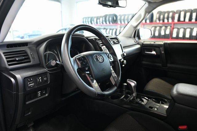 Used 2024 Toyota 4Runner TRD Off-Road image 21