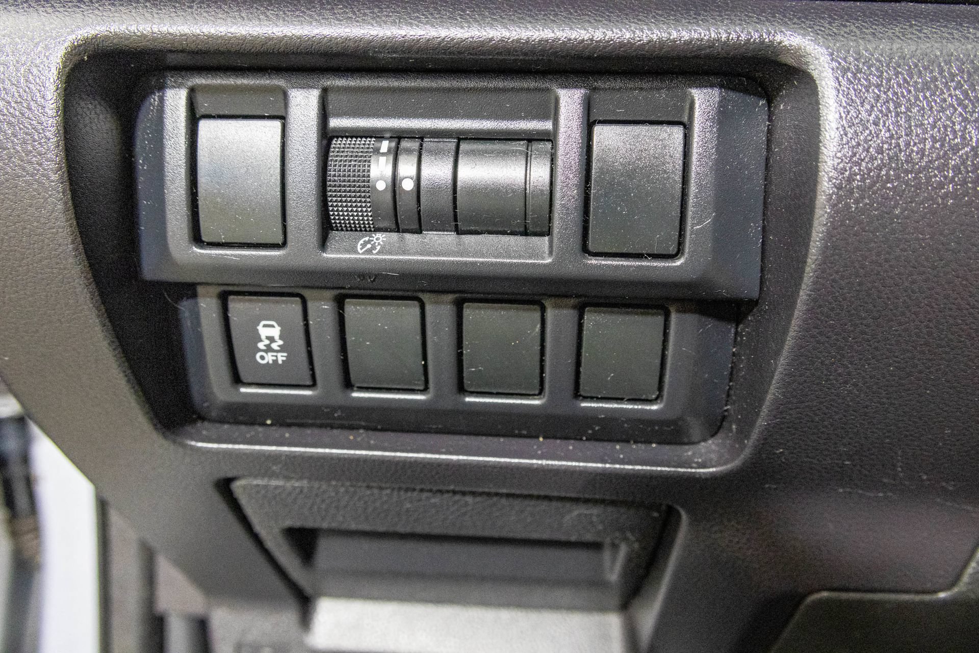 Used 2017 Subaru Impreza 2.0i Premium AWD/4WD image 32