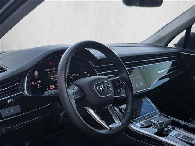 Used 2022 Audi Q7 Premium Plus w/ Premium Plus Package image 13