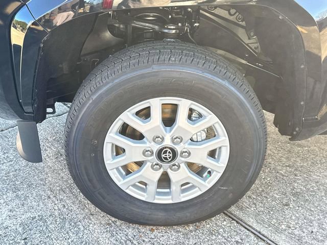 New 2026 Toyota Tacoma SR5 image 4