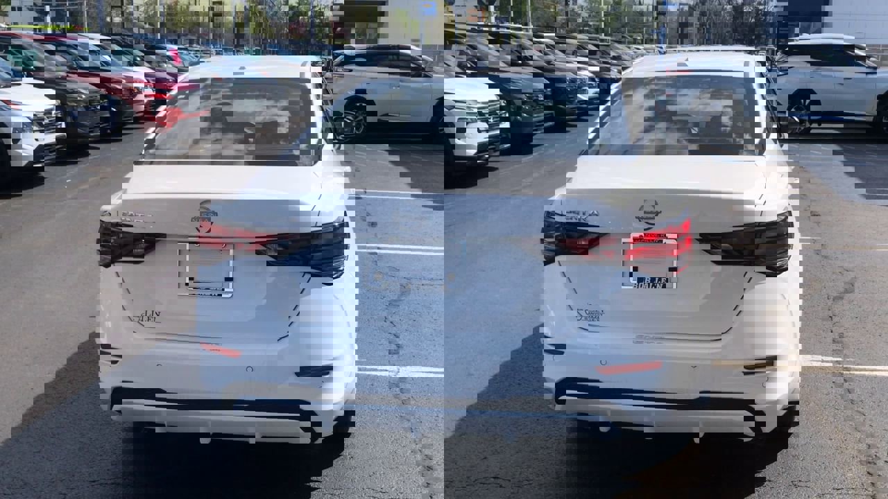 New 2025 Nissan Sentra SV w/ All-Weather Package image 6